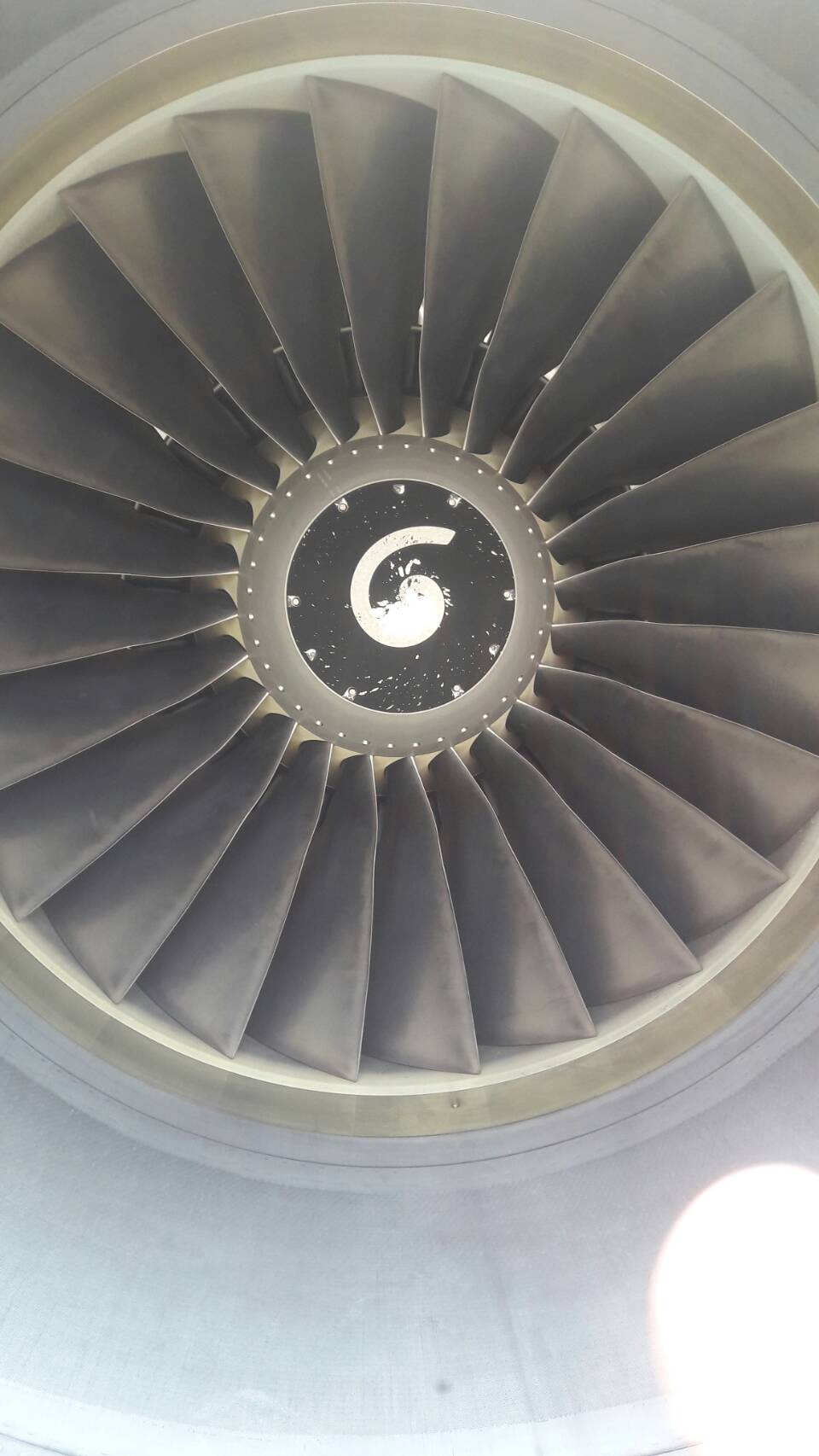 ส่วนของตัวเครื่องยนต์เจ็ท