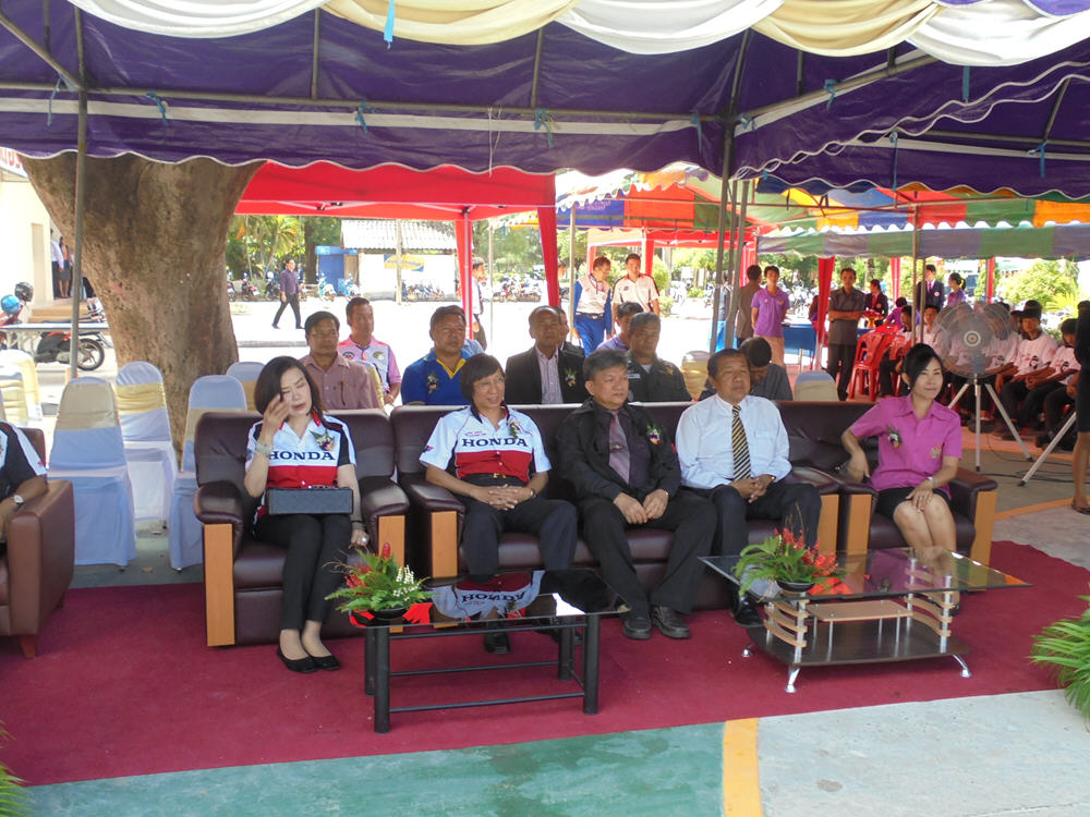 บรรดาแขกวีไอพีของฮอนด้า และของ สอศ. เรา